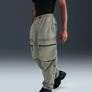 Men’s Nike Tech Woven Cargo Pants